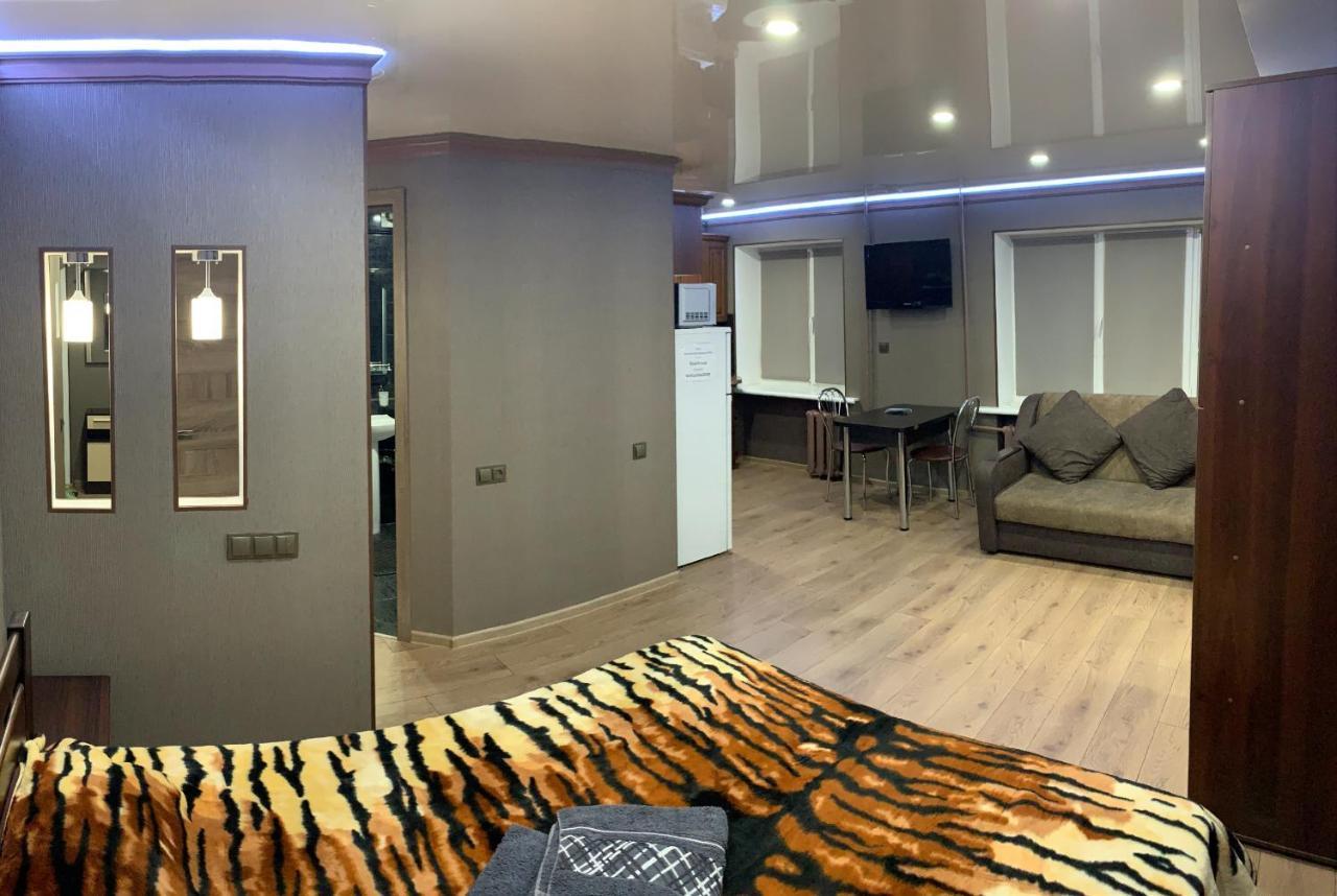 Loft-Студио В Самом Центре Николаева Lägenhet Exteriör bild