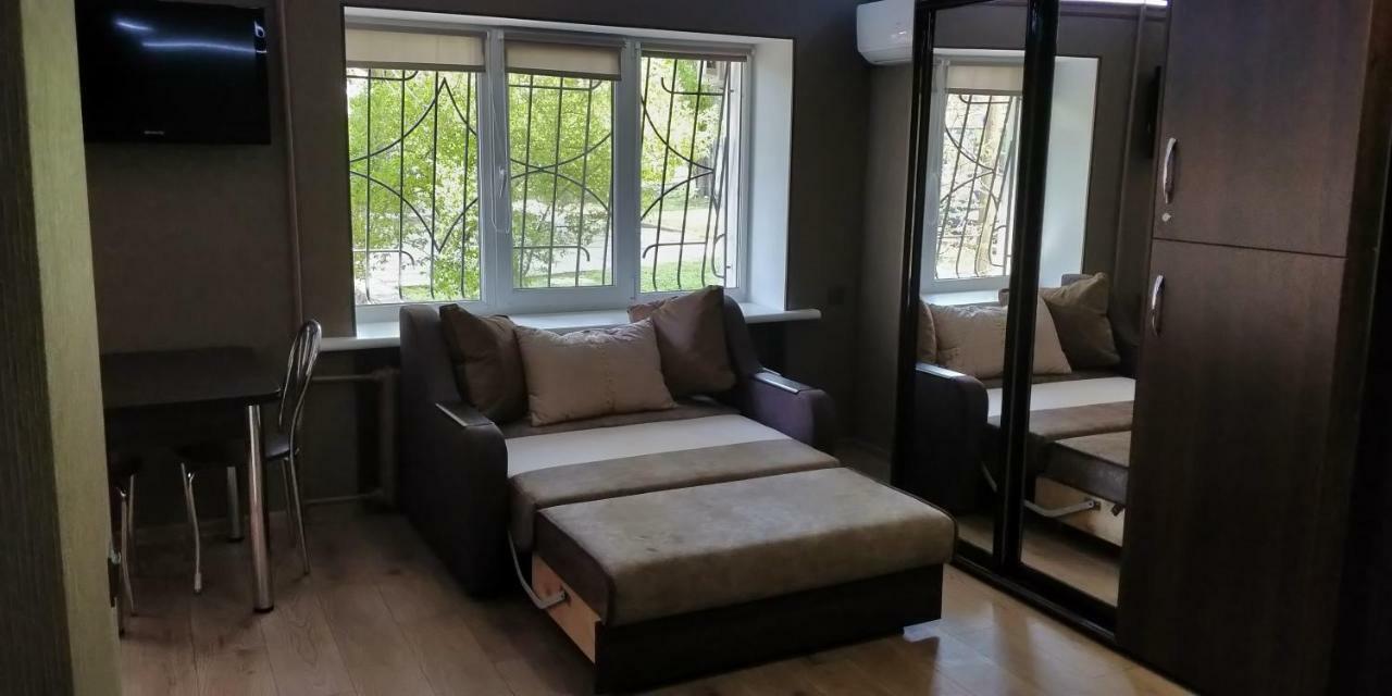 Loft-Студио В Самом Центре Николаева Lägenhet Exteriör bild